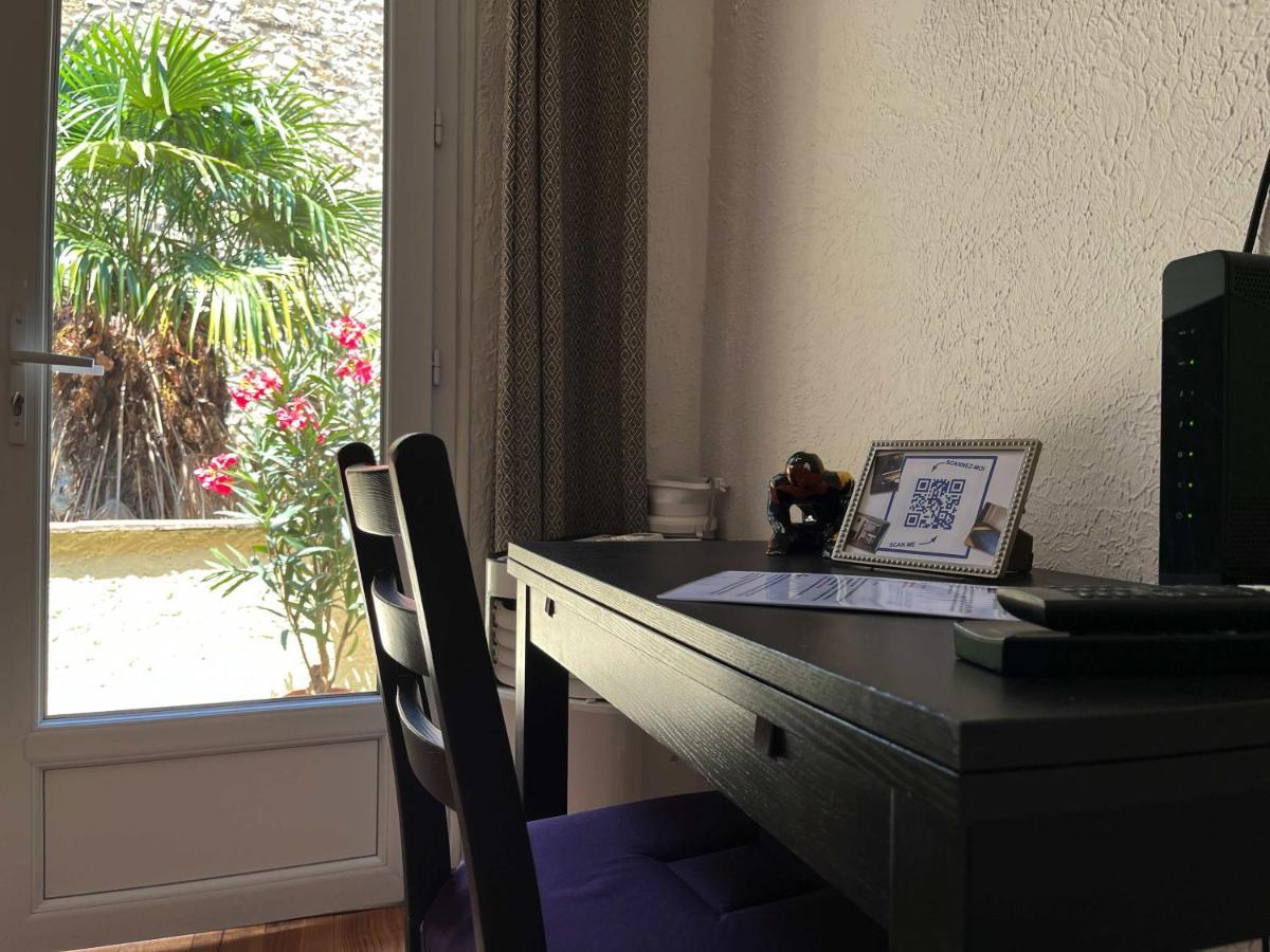 Studio Avec Terrasse Sur Cour, Authentique, Calme Avignon Exterior photo